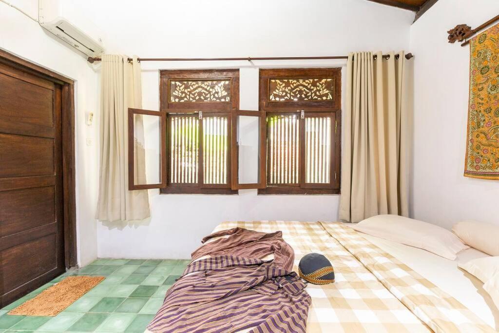 Joglo House In By Penggemarlawas * Bogor