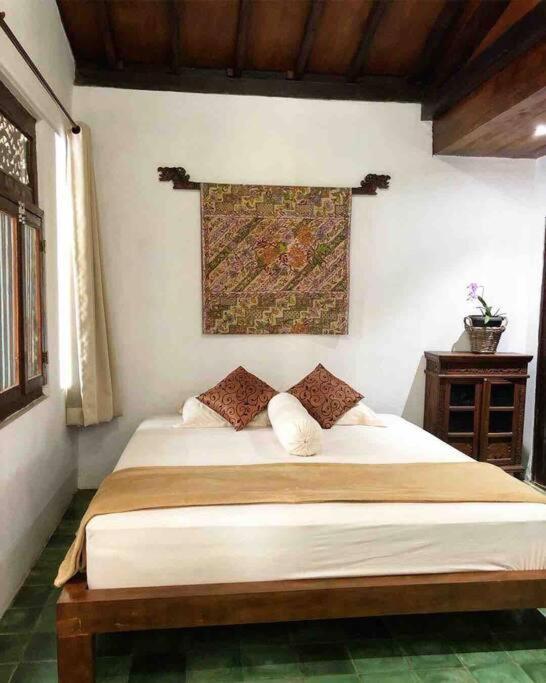 Joglo House In By Penggemarlawas Bogor