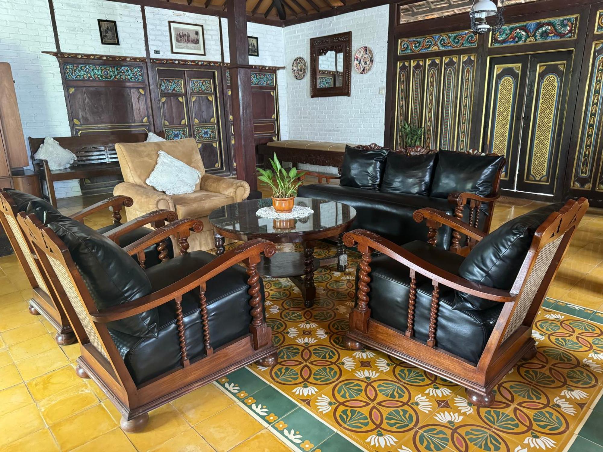 Joglo House In By Penggemarlawas * Bogor